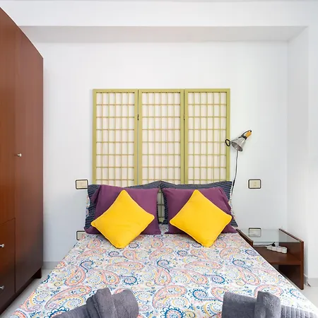 Live Chelo Apartment *